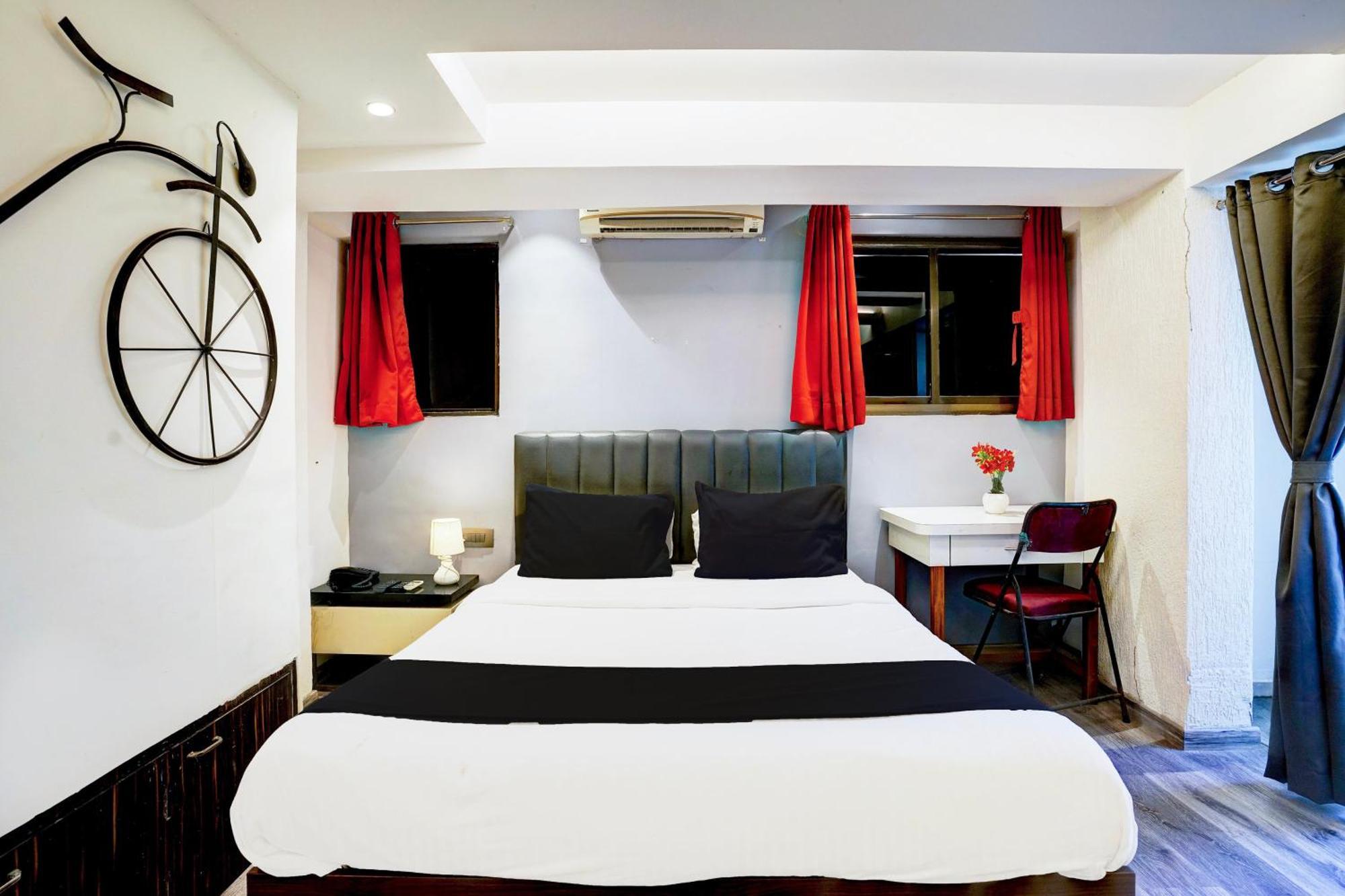 Super Hotel O Seawoods Near Palm Beach Road Formerly Sai Roop Navi Mumbai Eksteriør billede