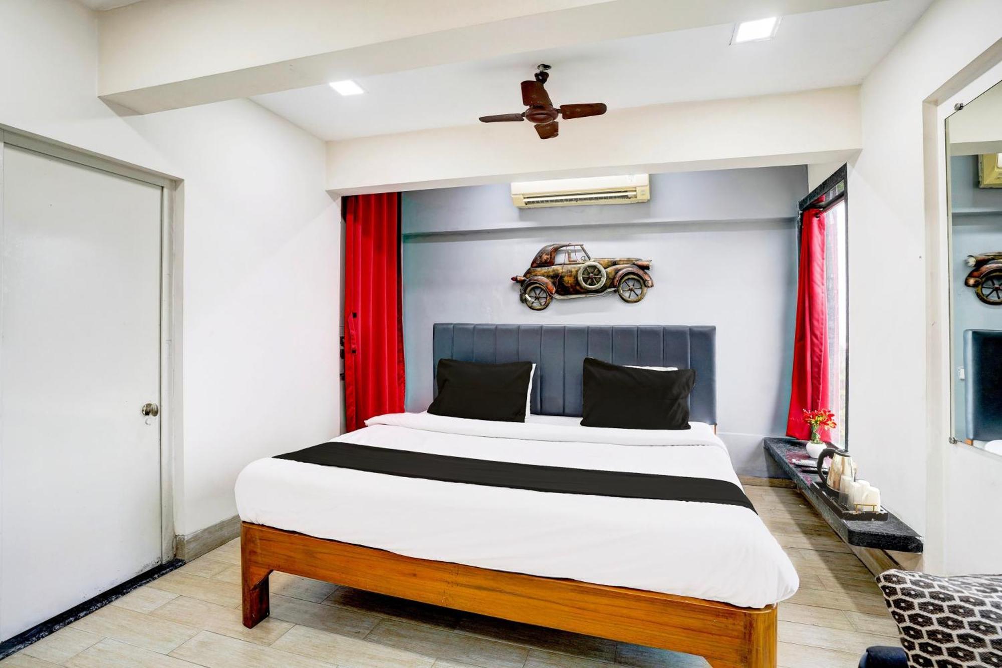 Super Hotel O Seawoods Near Palm Beach Road Formerly Sai Roop Navi Mumbai Eksteriør billede